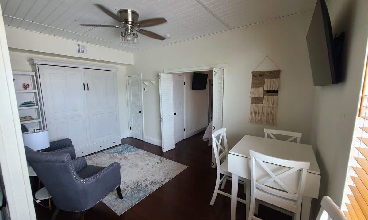 Photo of Bedroom in Downtown