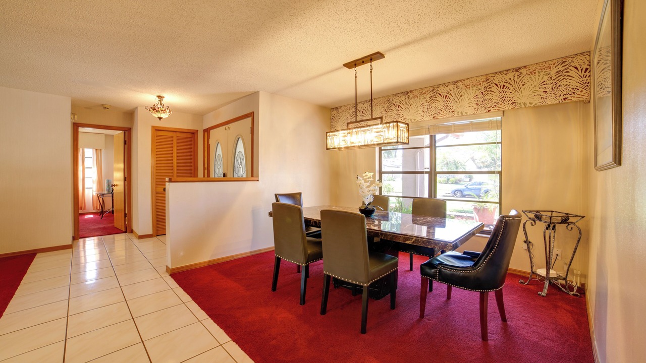 Photo of Livingroom in Greater Northdale
