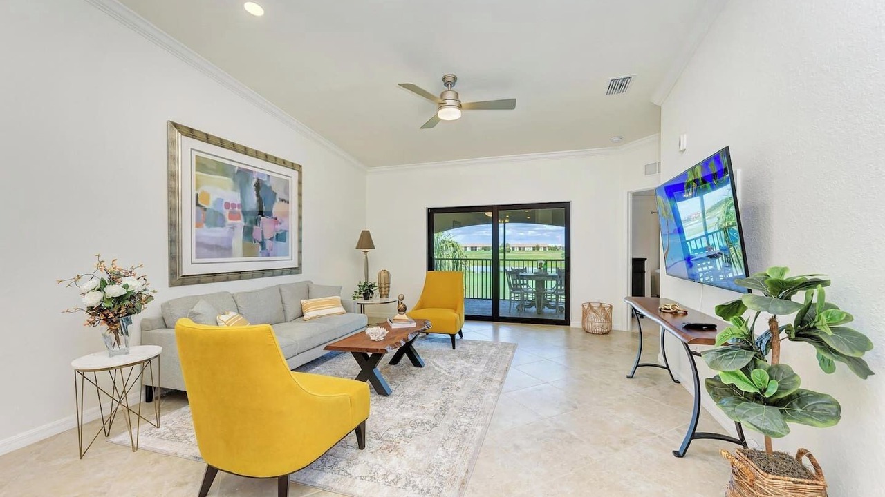 Photo of Livingroom in Lakewood Ranch