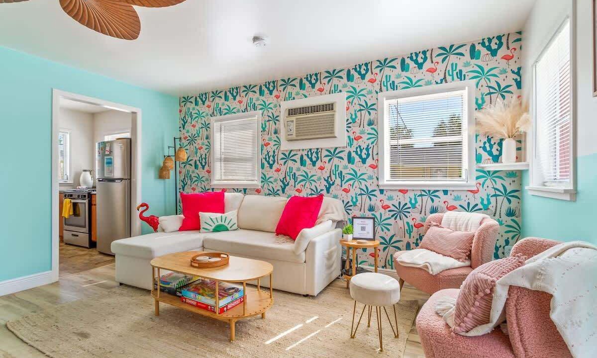 Photo of Livingroom in Downtown Dunedin