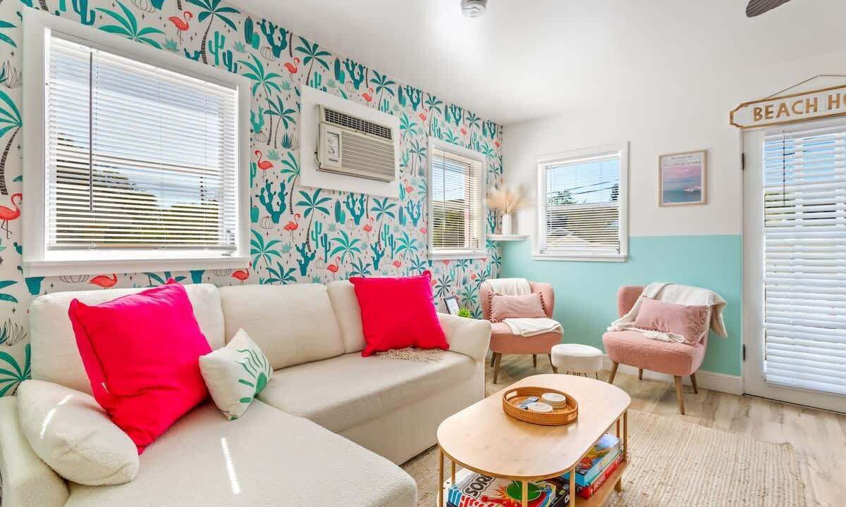 Photo of Livingroom in Downtown Dunedin