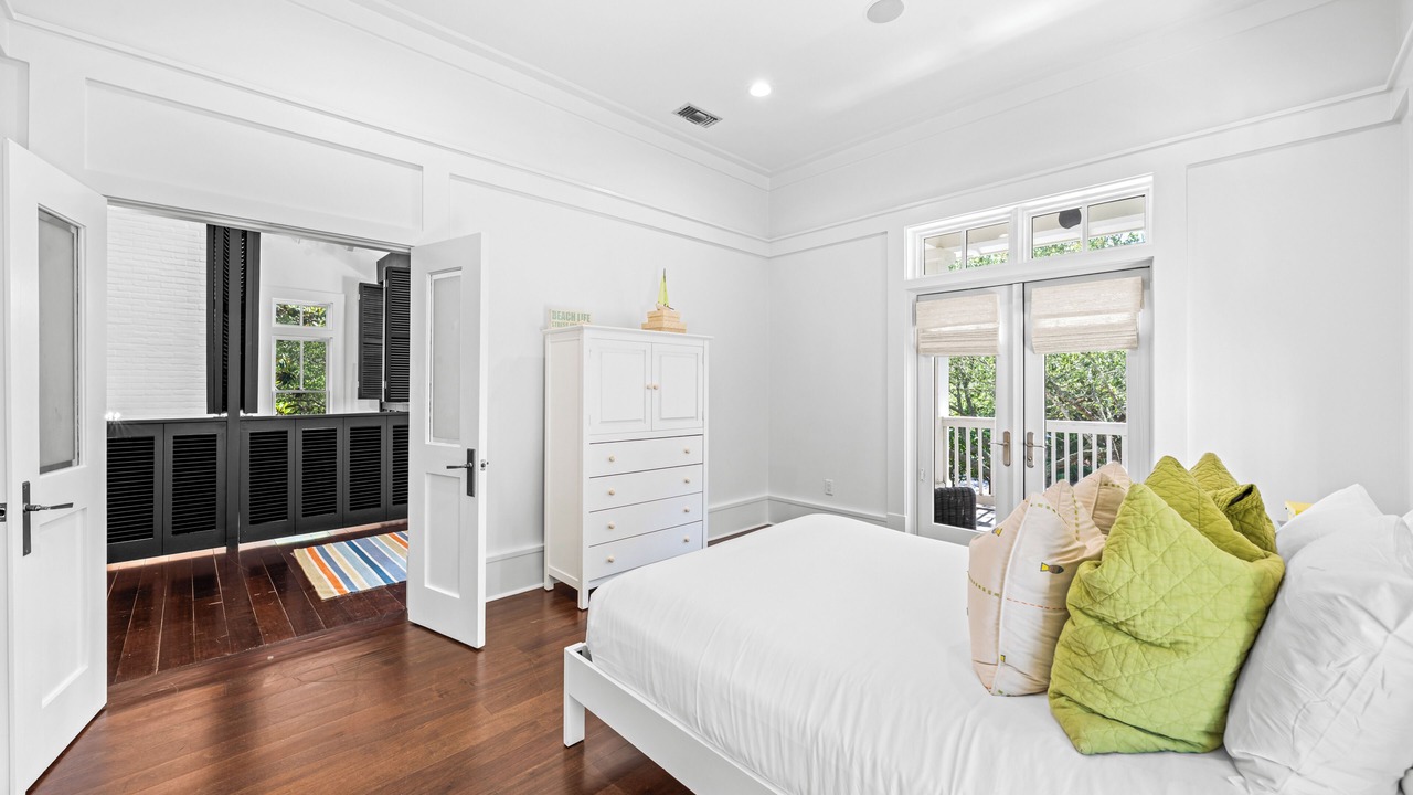 Photo of Bedroom in Cottage District
