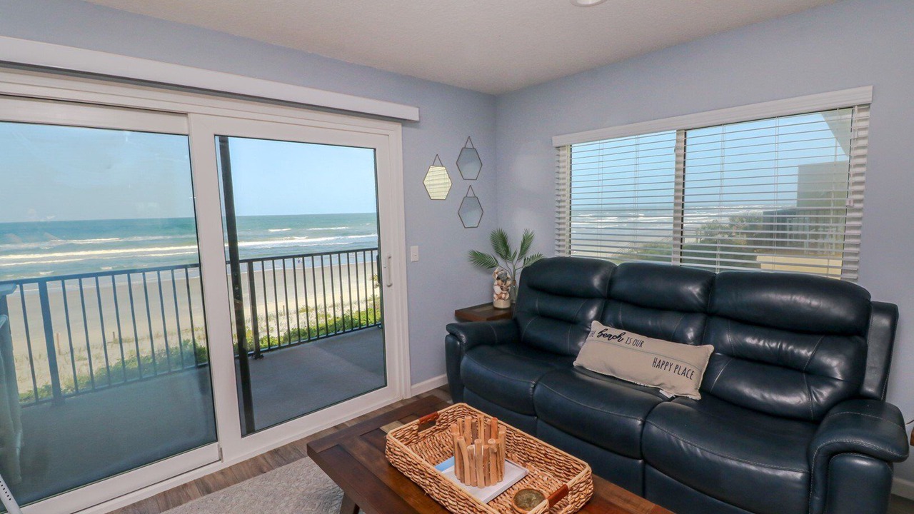 Photo of Bedroom in Crescent Beach