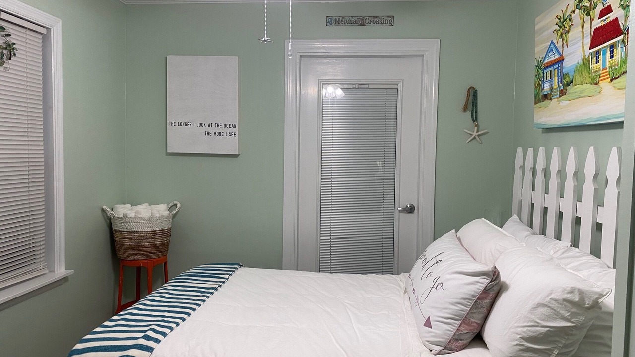 Photo of Bedroom in Eastpoint