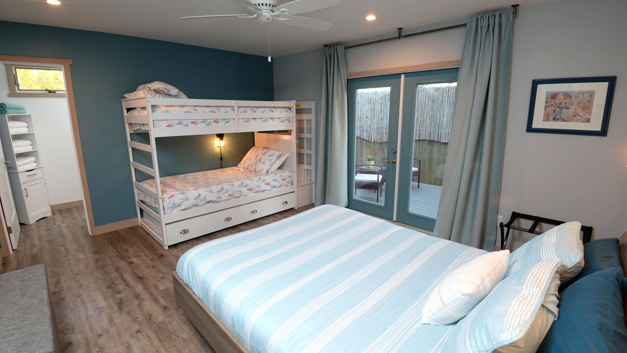 Photo of Bedroom in Lower Grand Lagoon