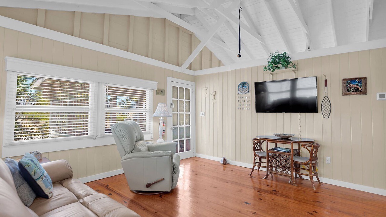 Photo of Livingroom in Marathon