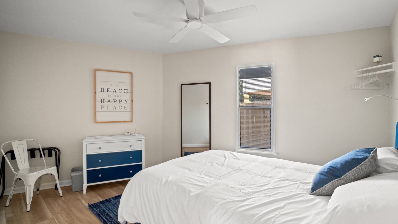 Photo of Bedroom in Holiday Beach