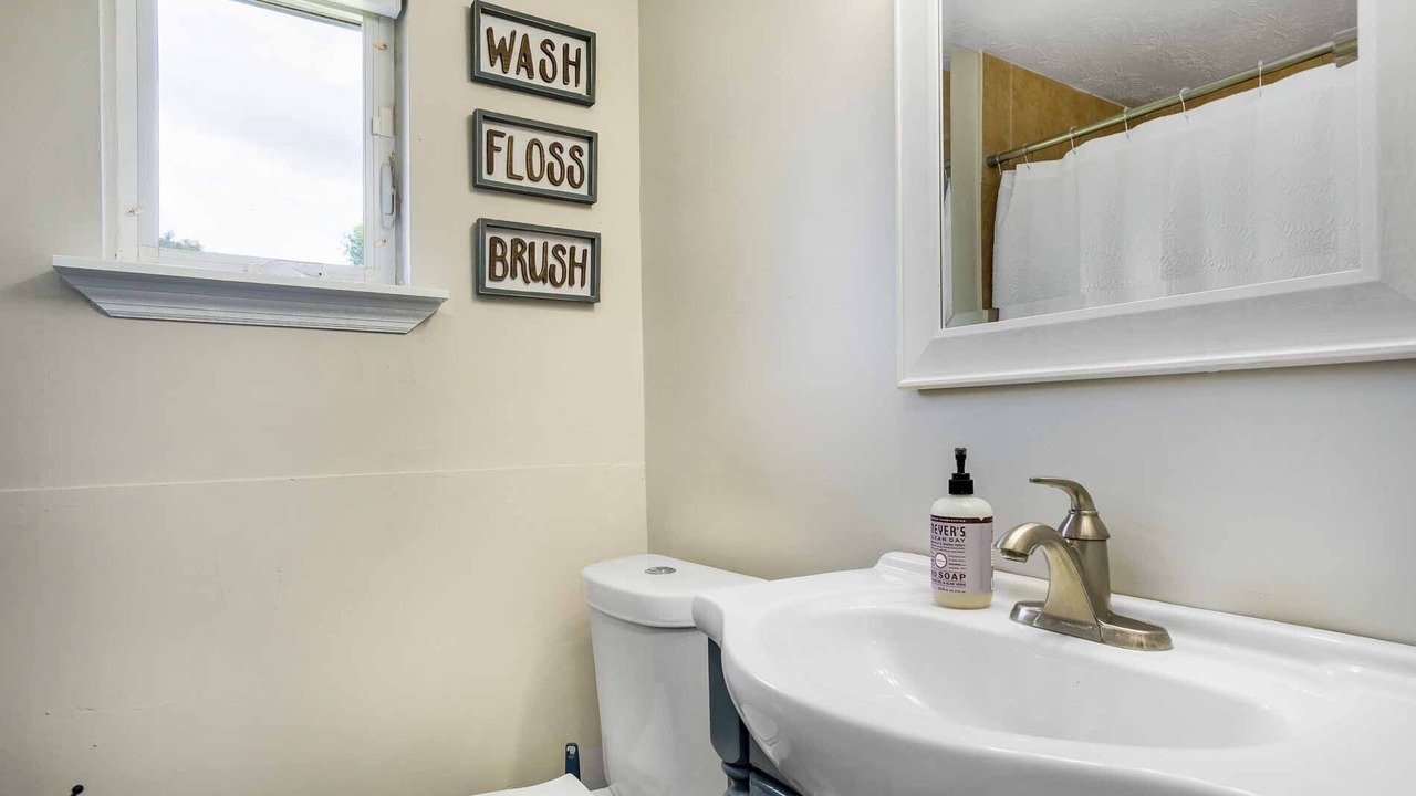 Photo of Bathroom in Orange Park