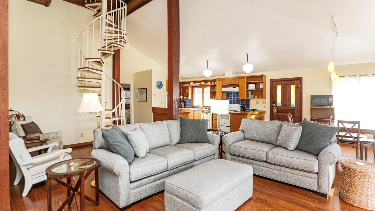 Photo of Bedroom in Indian Pass