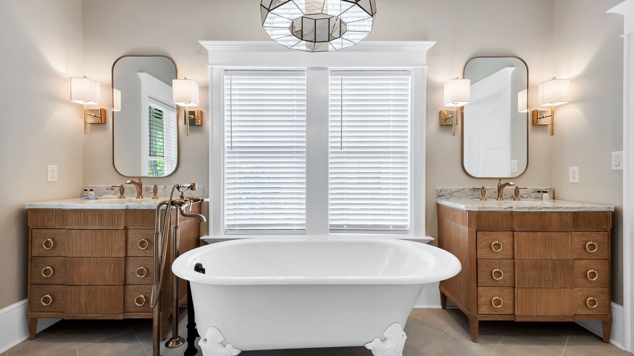 Photo of Bathroom in Watercolor