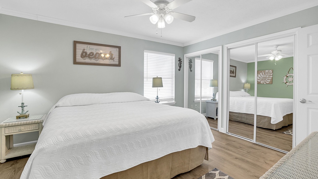 Photo of Bedroom in Lower Grand Lagoon