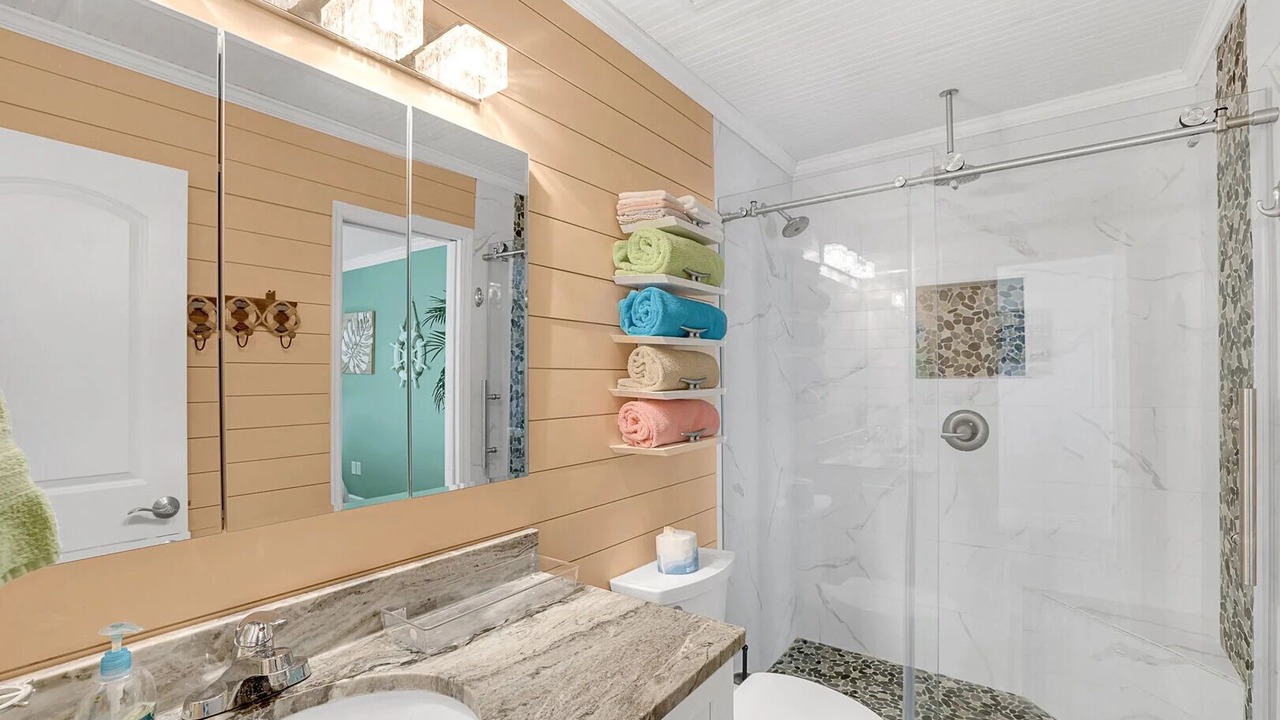 Photo of Bathroom in Lower Grand Lagoon