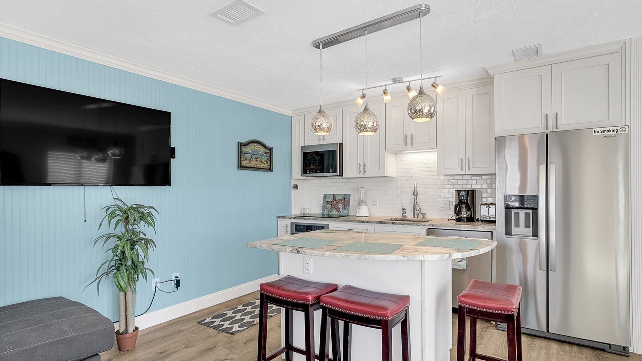 Photo of Kitchen in Lower Grand Lagoon