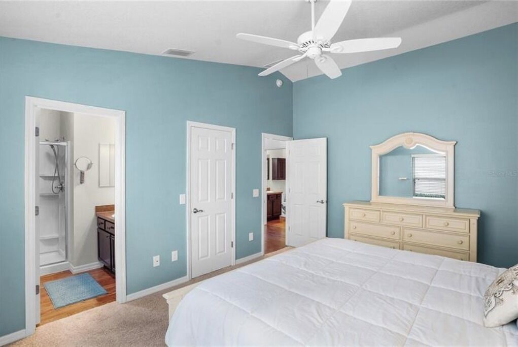 Photo of Bedroom in Buttonwood