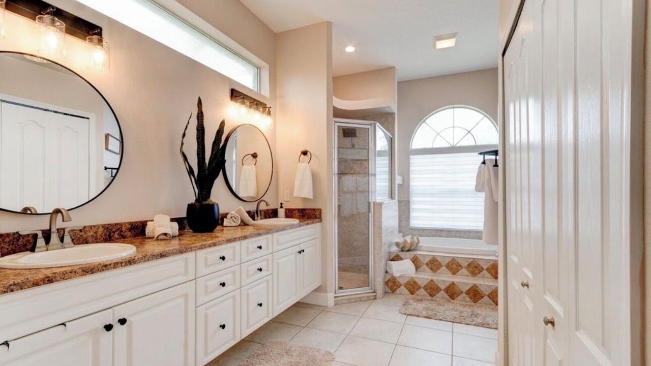 Photo of Bathroom in Port Orange