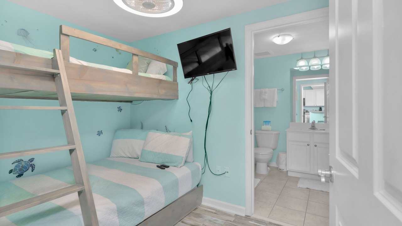 Photo of Bedroom in Destin