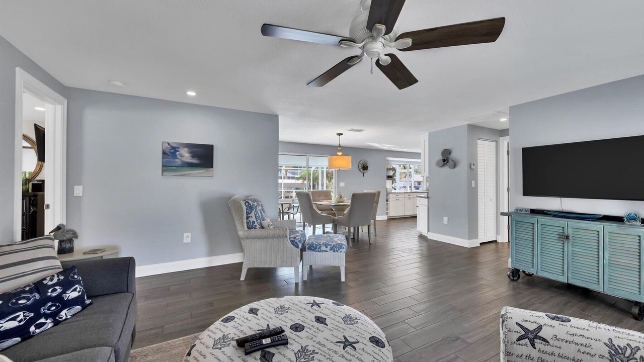 Photo of Bedroom in Grove City