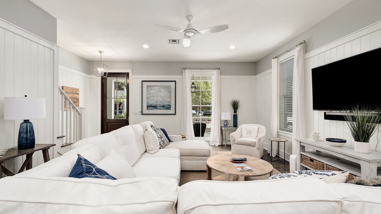 Photo of Livingroom in Forest District