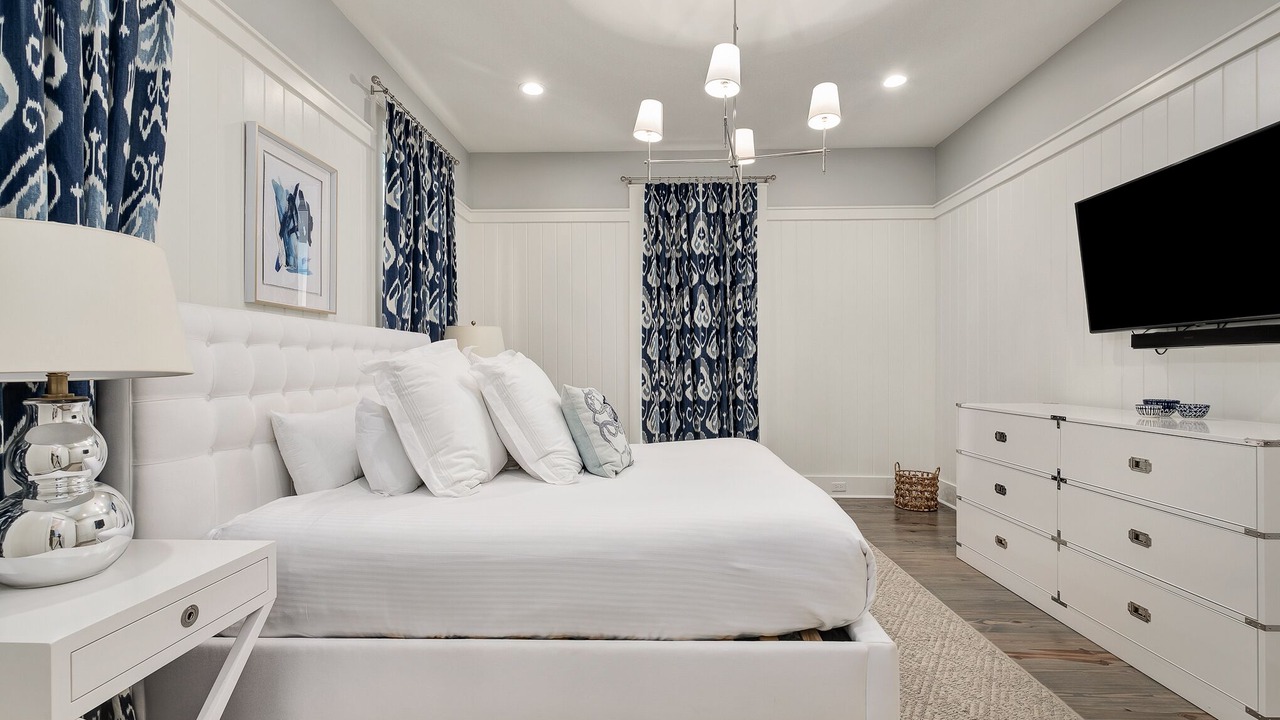 Photo of Bedroom in Forest District