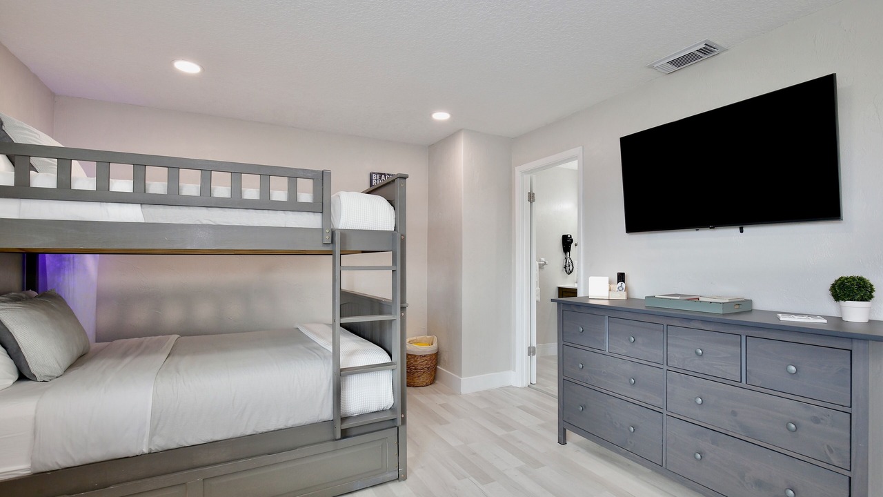 Photo of Bedroom in New Smyrna Beach