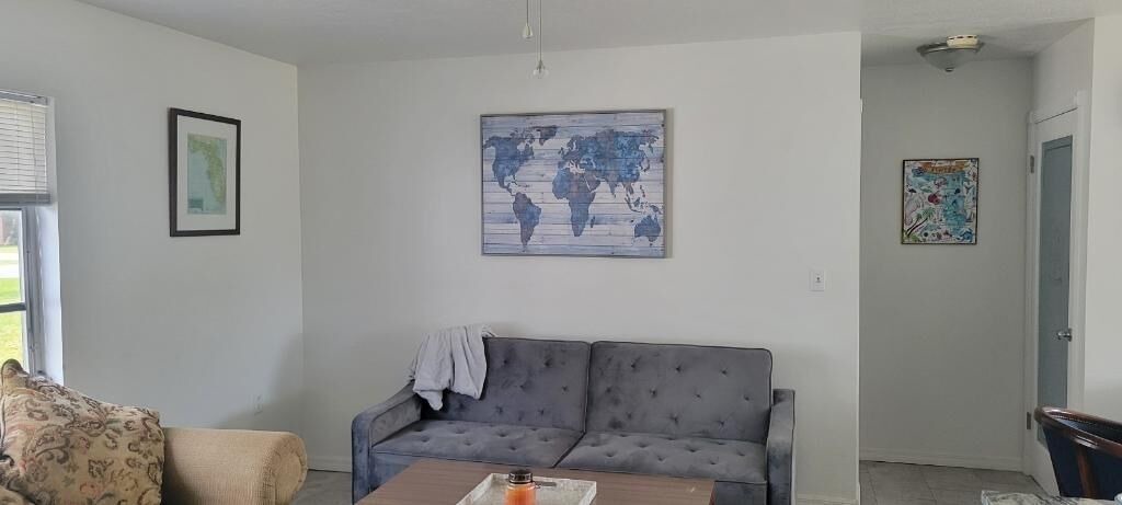 Photo of Livingroom in Spring Hill