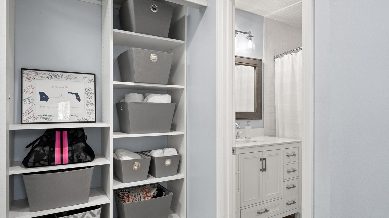 Photo of Bathroom in Palm Valley