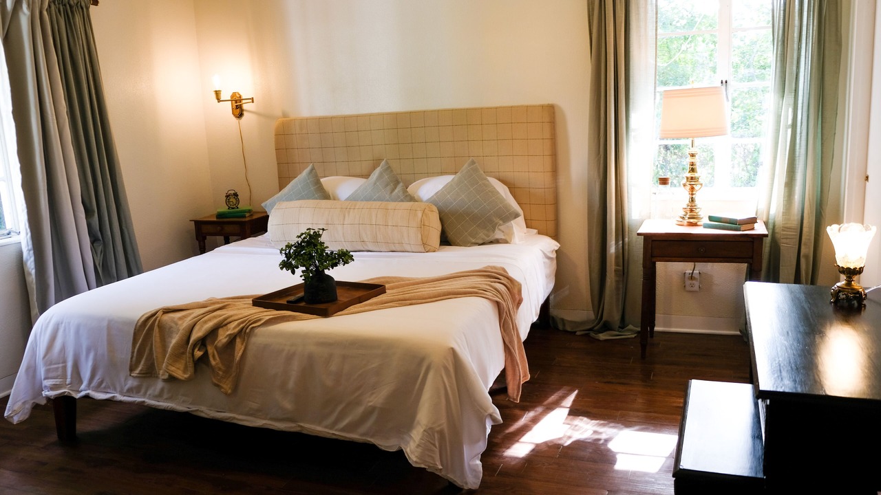 Photo of Bedroom in Fort Myers River District