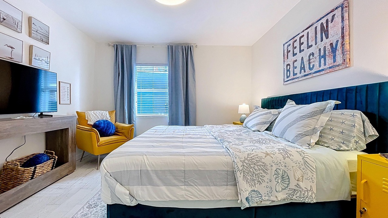 Photo of Bedroom in Holmes Beach