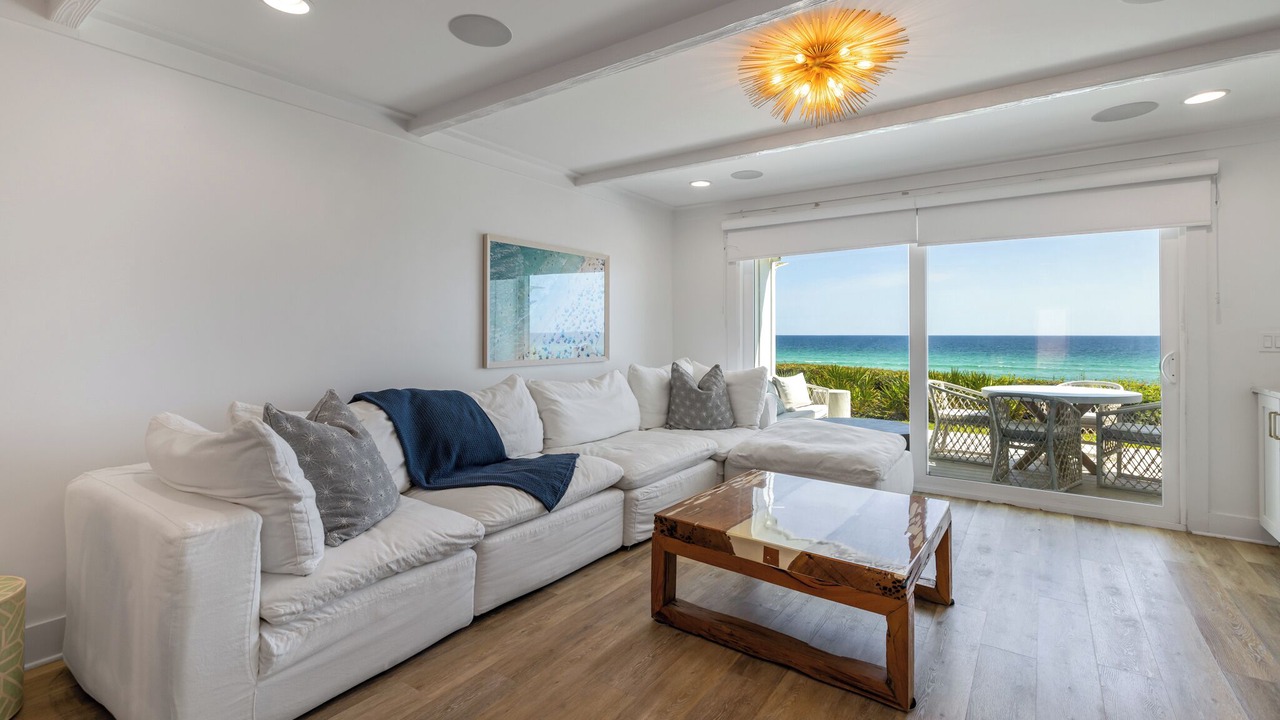 Photo of Livingroom in Seacrest