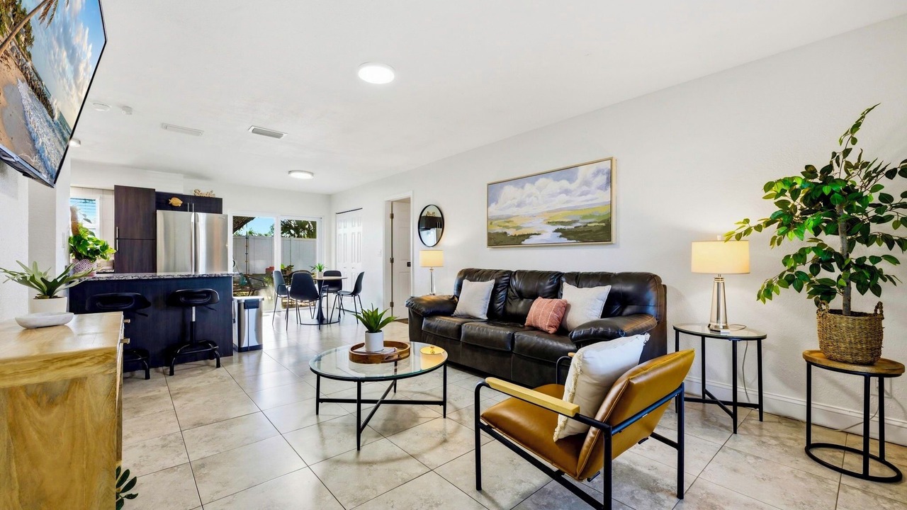 Photo of Livingroom in Greater Palm River Point CDC
