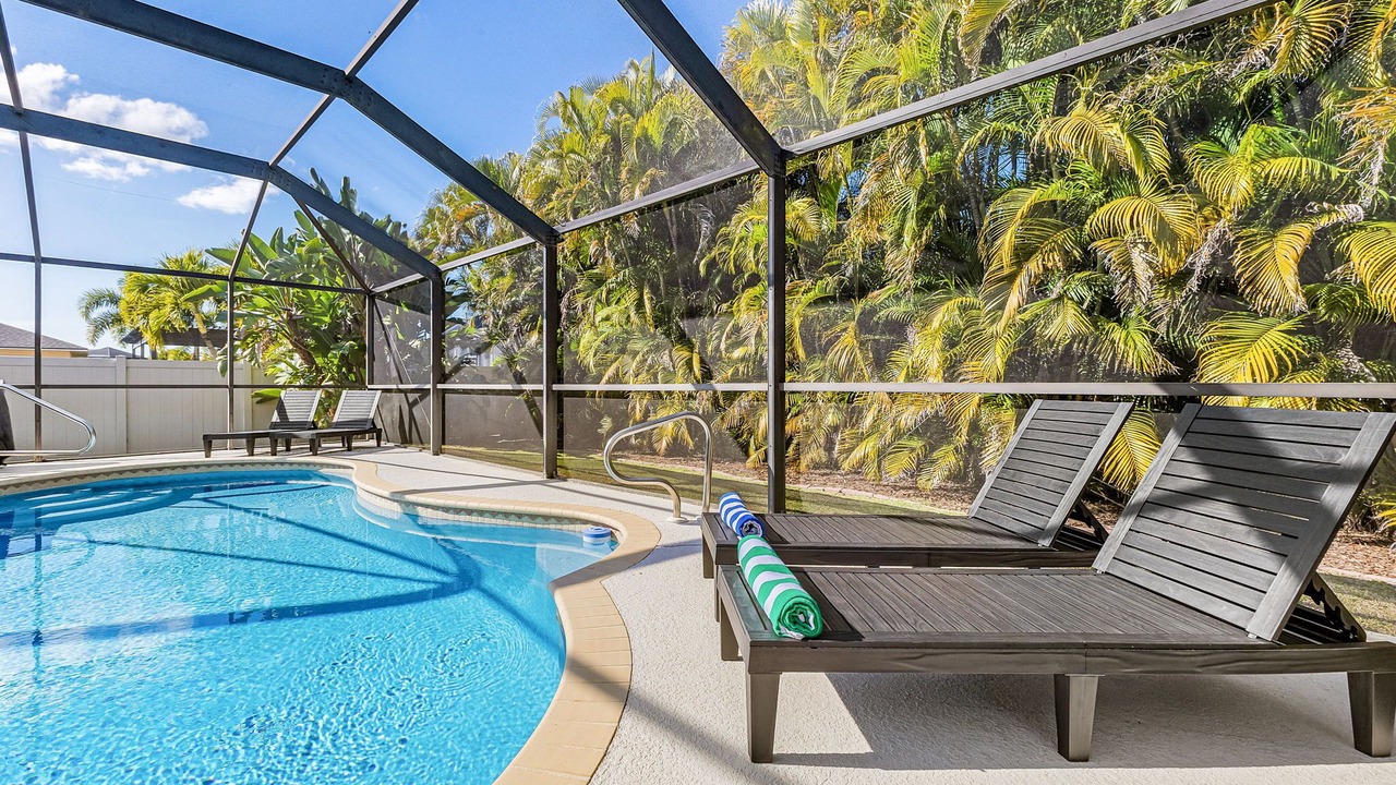 Photo of Outdoor in Pelican