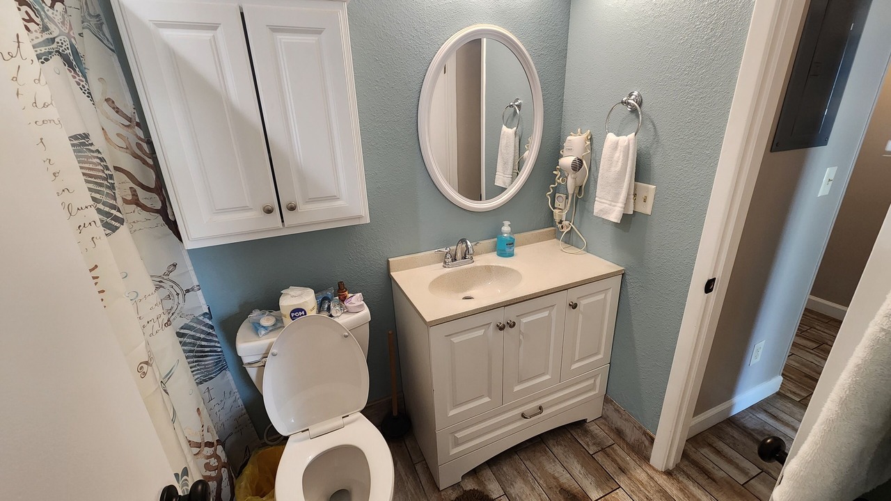 Photo of Bathroom in Holiday Beach