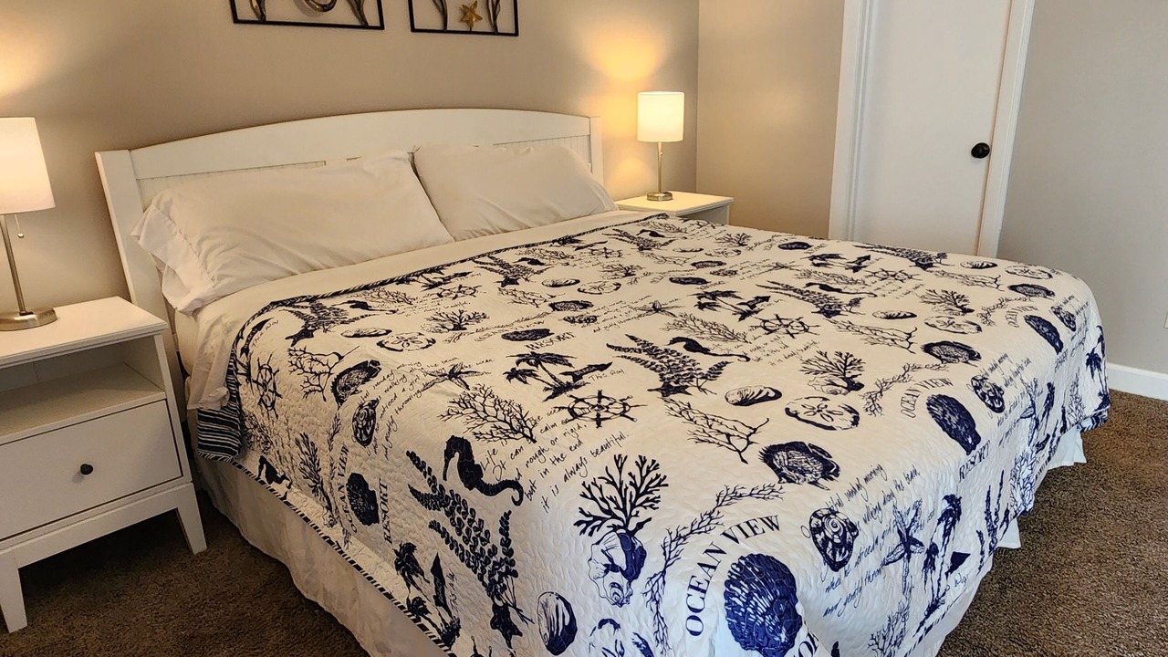 Photo of Bedroom in Holiday Beach