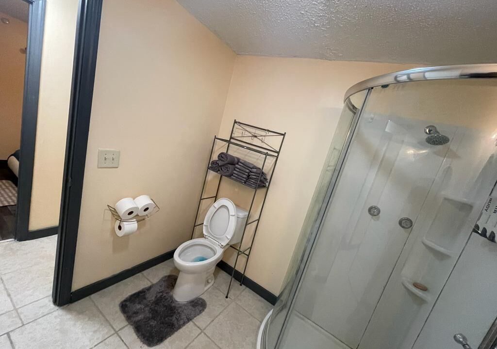 Photo of Bathroom in Oak Park