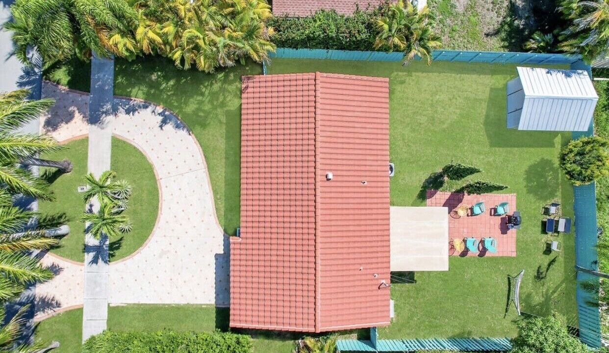 Photo of Outdoor in Hallandale Beach