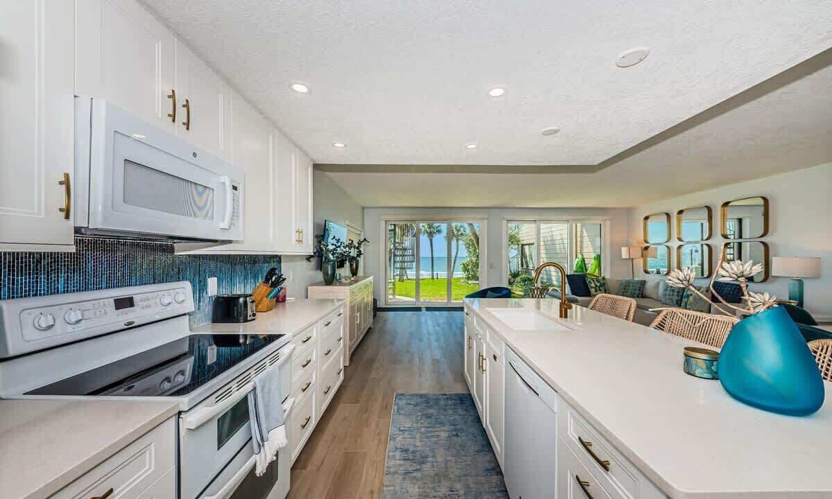 Photo of Kitchen in North Redington Beach