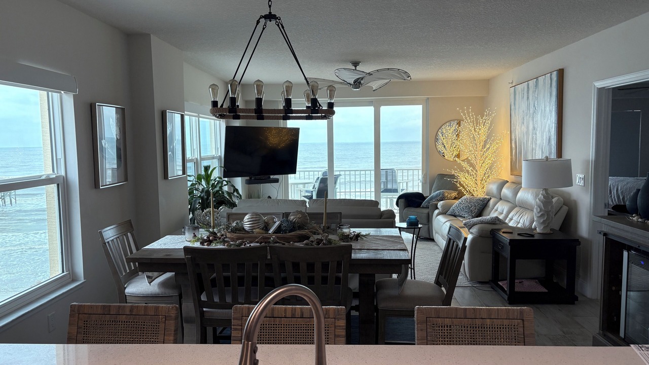 Photo of Livingroom in Daytona Beach Shores
