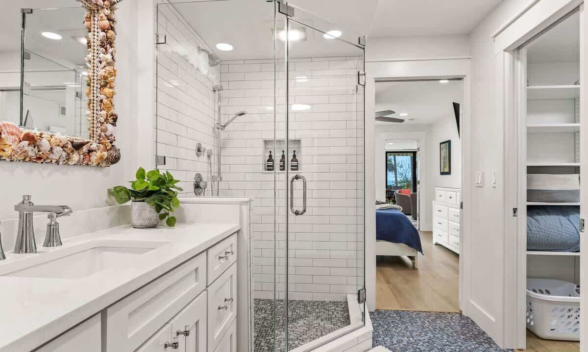 Photo of Bathroom in Belleair Beach