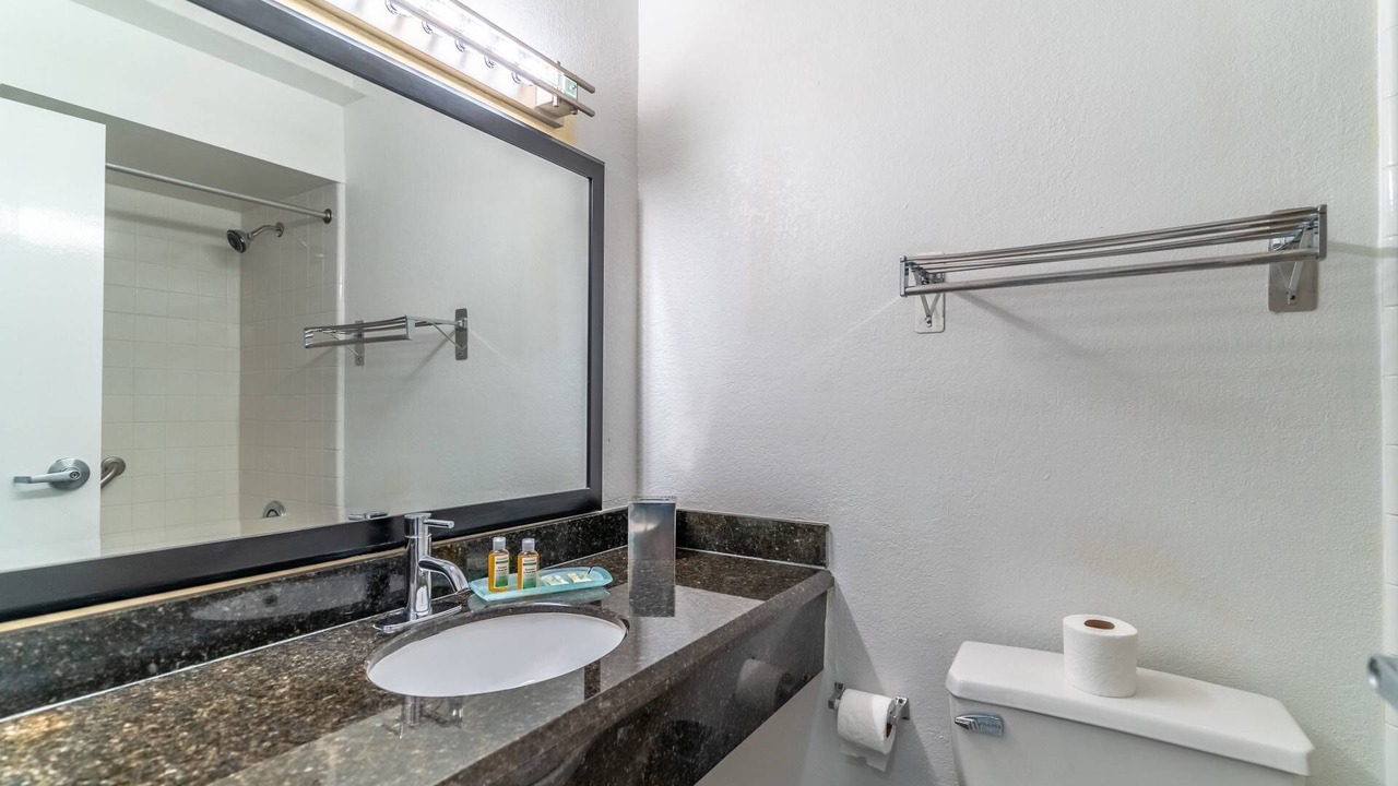Photo of Bathroom in Ruskin