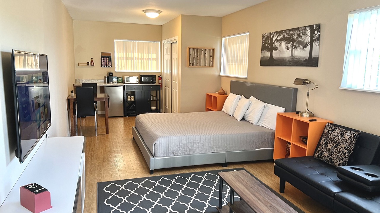Photo of Livingroom in Winter Haven