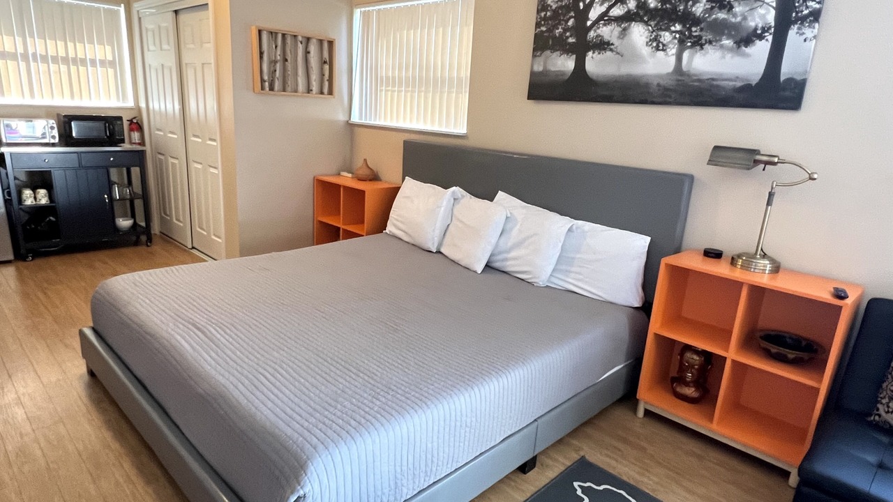 Photo of Bedroom in Winter Haven
