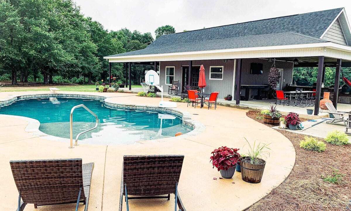 Photo of Outdoor in Cochran
