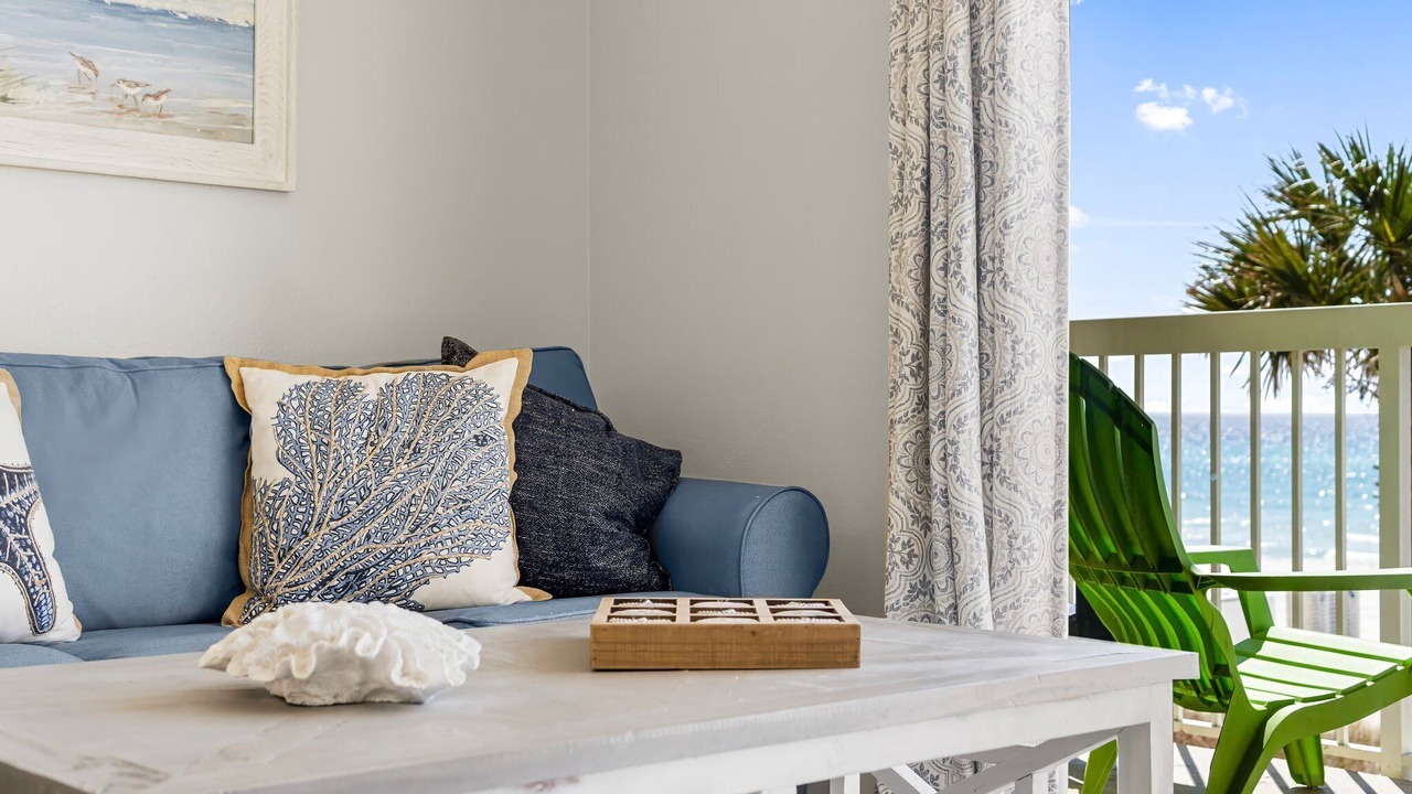 Photo of Livingroom in Miramar Beach