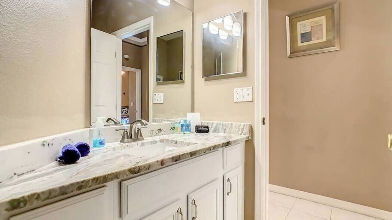 Photo of Bathroom in Four Corners