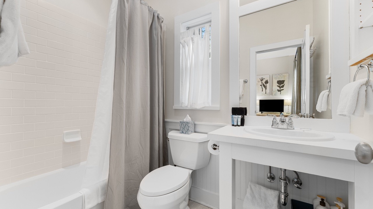 Photo of Bathroom in Seacrest
