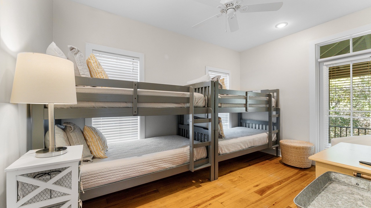 Photo of Bedroom in Seacrest