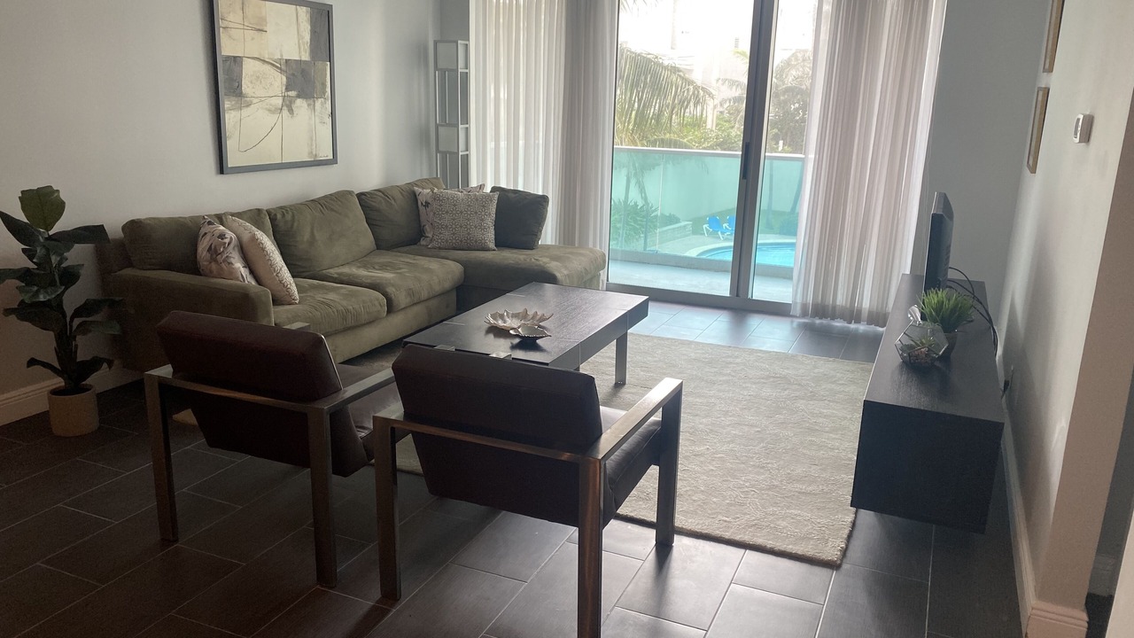 Photo of Livingroom in Hollywood South Central Beach