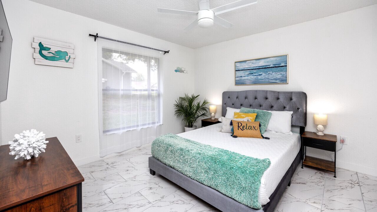Photo of Bedroom in Bayport
