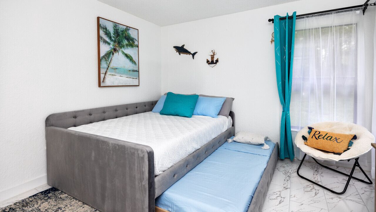 Photo of Bedroom in Bayport