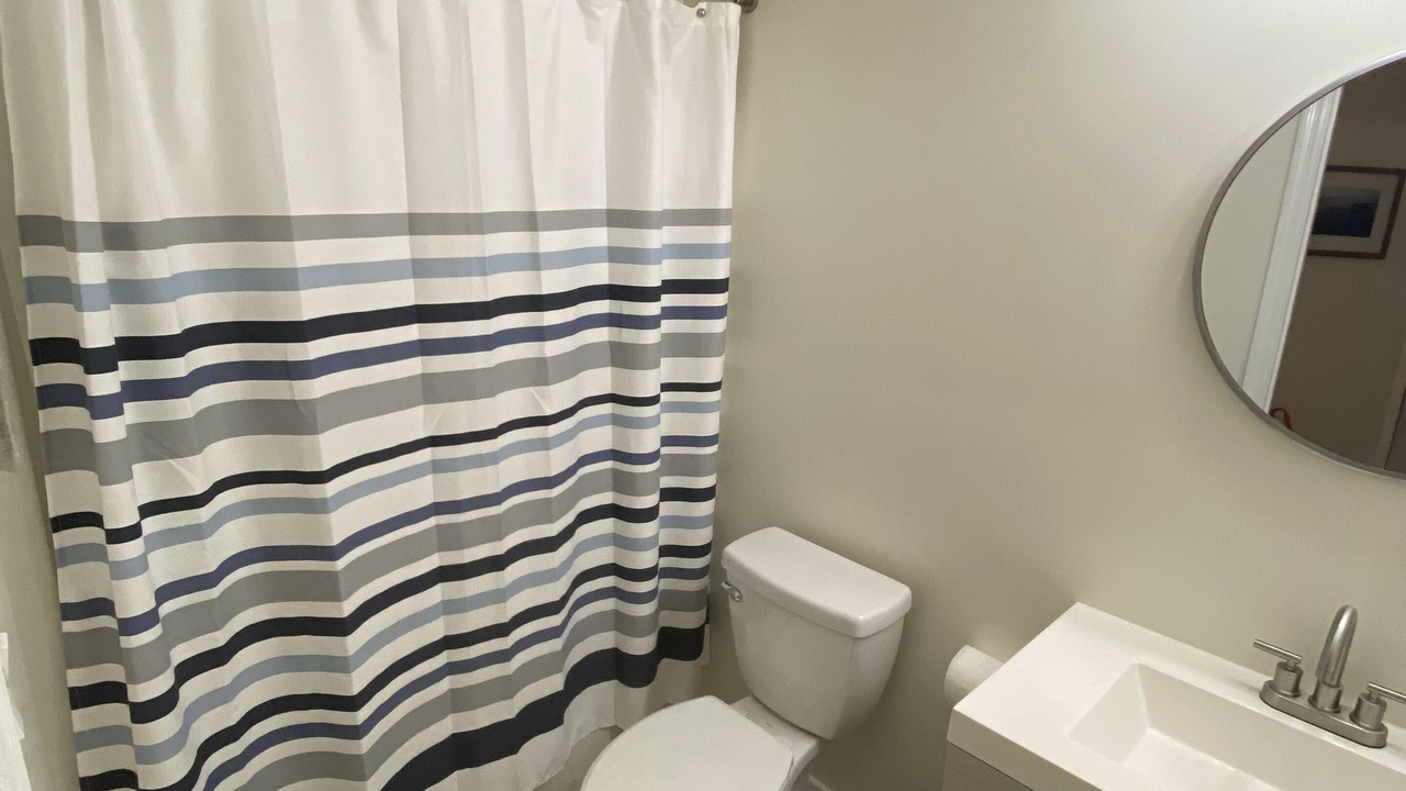Photo of Bathroom in Cedar Key
